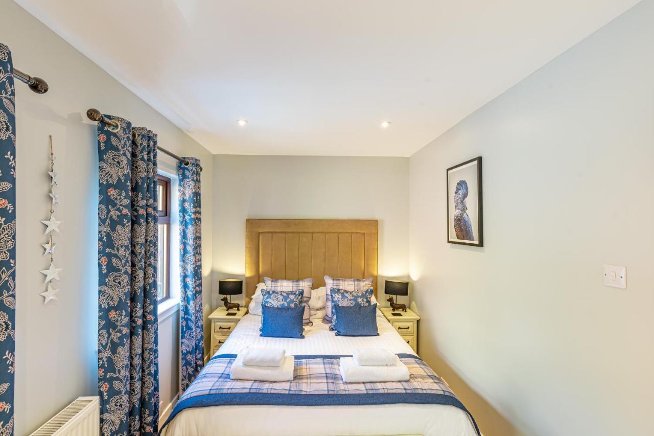 Bluebell Lodge 7 With Hot Tub Newton Stewart Eksteriør bilde