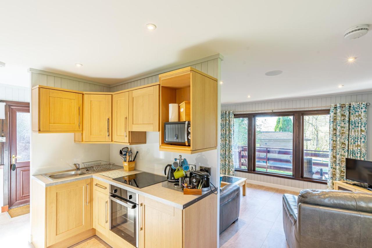 Bluebell Lodge 7 With Hot Tub Newton Stewart Eksteriør bilde
