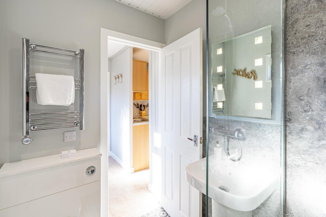 Bluebell Lodge 7 With Hot Tub Newton Stewart Eksteriør bilde